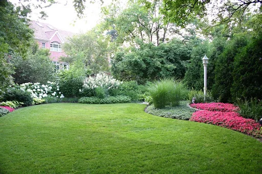 Creative Small Garden Landscaping Ideas