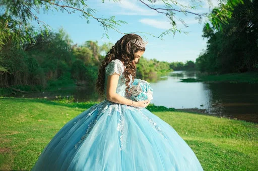 Prom Outfits for 2026: Trends, Colors, and Silhouettes That Let You Be You